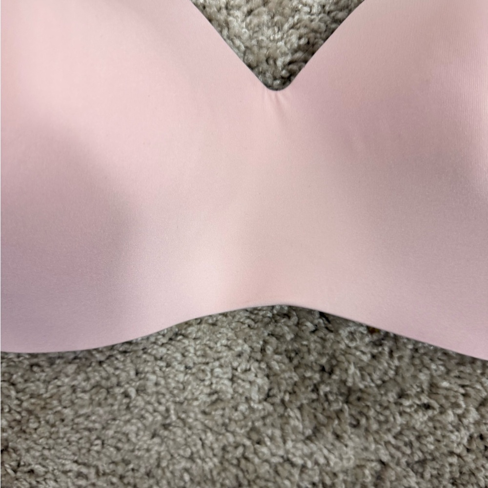 Knix pink V-Neck Bra Size 48C - Picture 6 of 13